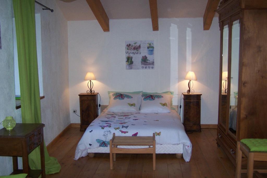Salomony Chambre d'Hôtes Marcols-les-Eaux Quarto foto